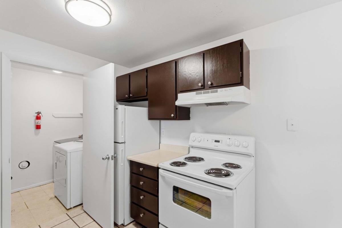 Apartment for rent at 4080 S 300 E, Salt Lake City, UT 84107