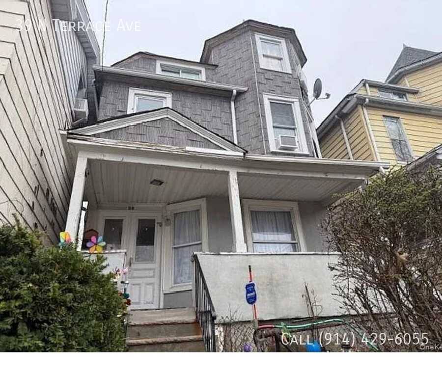 Apartment for rent at 39 N Terrace Ave, Mount Vernon, NY 10550
