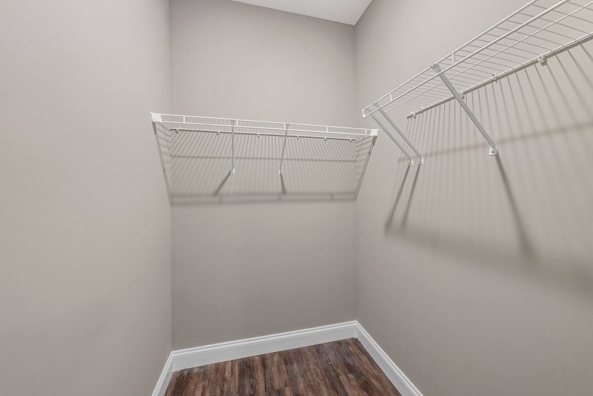 Apartment for rent at 965 W Madison St, Franklin, KY 42134