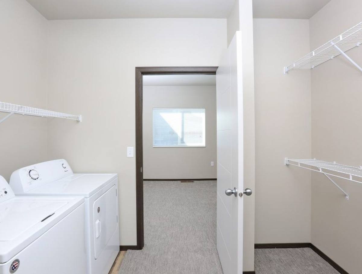 Apartment for rent at 120 N Sycamore Ave, Sioux Falls, SD 57110