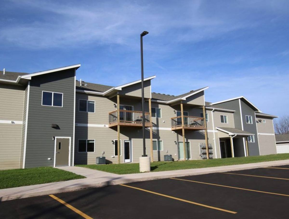 Apartment for rent at 120 N Sycamore Ave, Sioux Falls, SD 57110