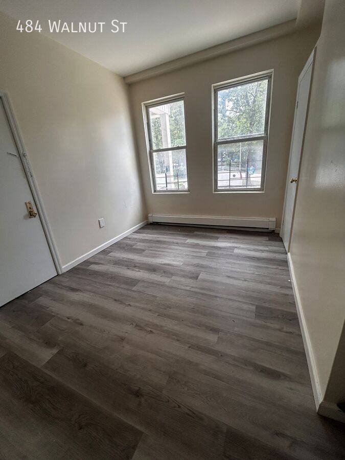 Apartment for rent at 484 Walnut St, Yonkers, NY 10701