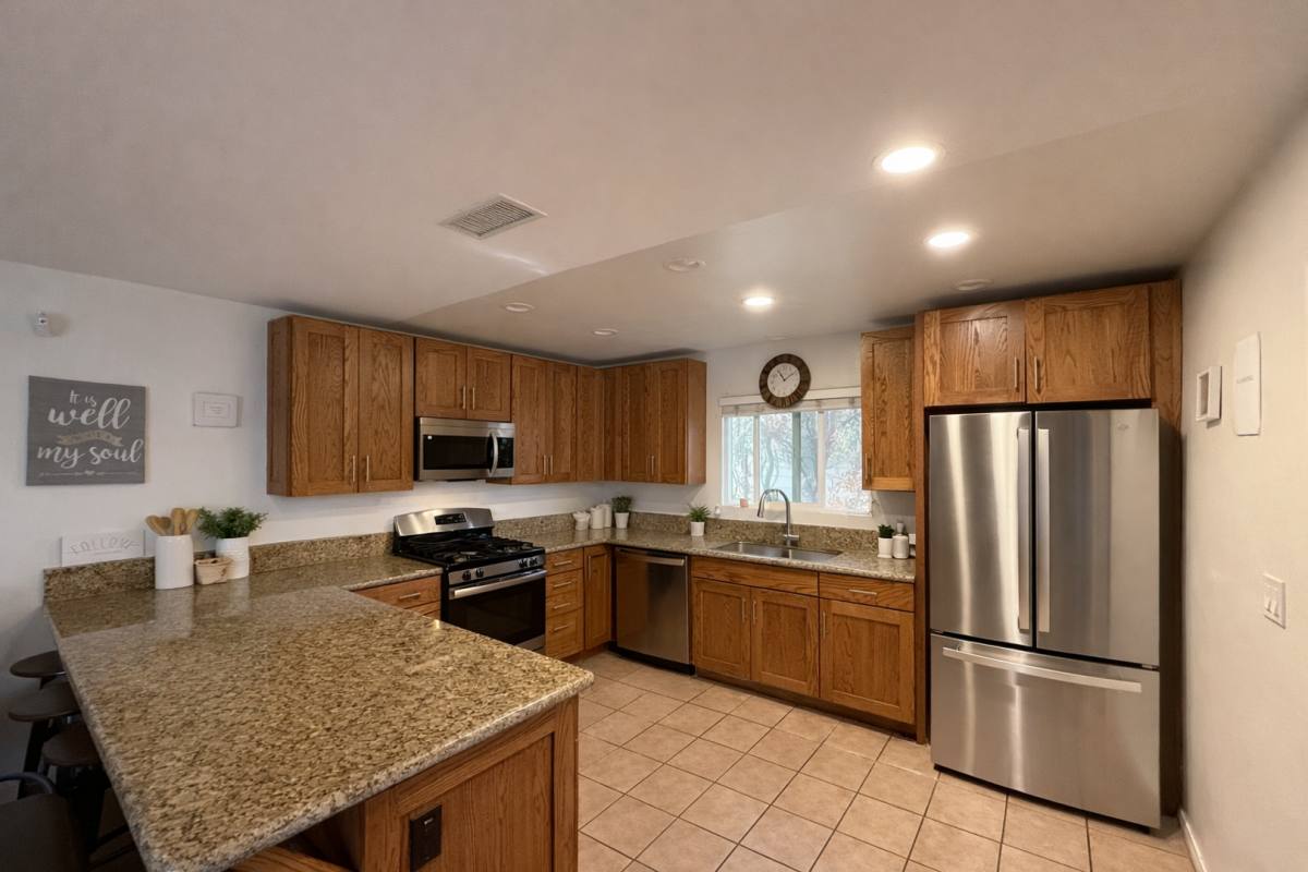 Townhouse for rent at 5223 E Falls View Dr, San Diego, CA 92115