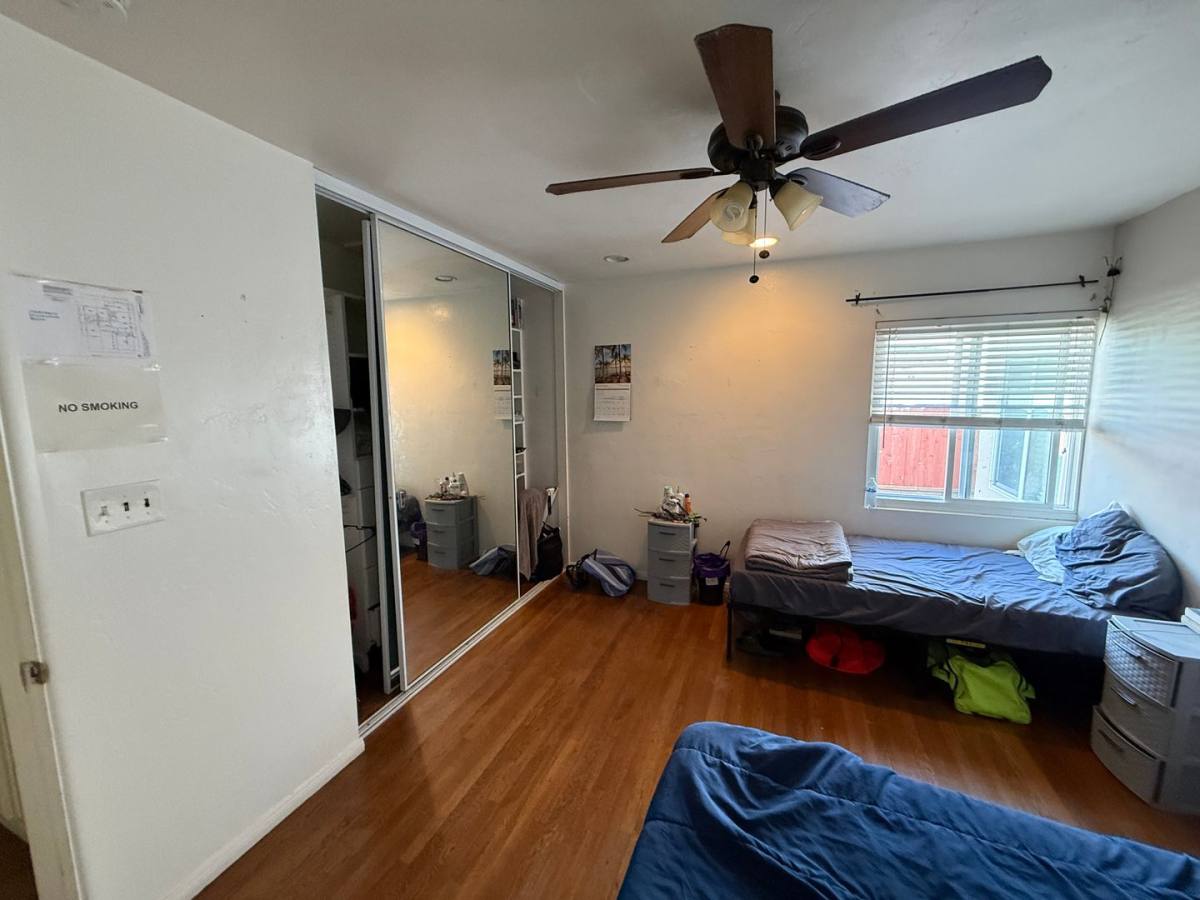 Townhouse for rent at 5223 E Falls View Dr, San Diego, CA 92115