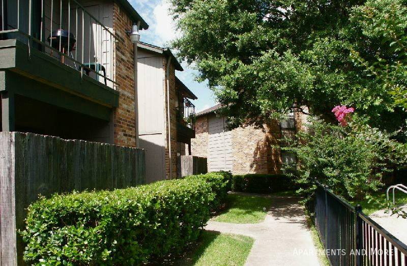 Apartment for rent at 520 Linda Dr, San Marcos, TX 78666