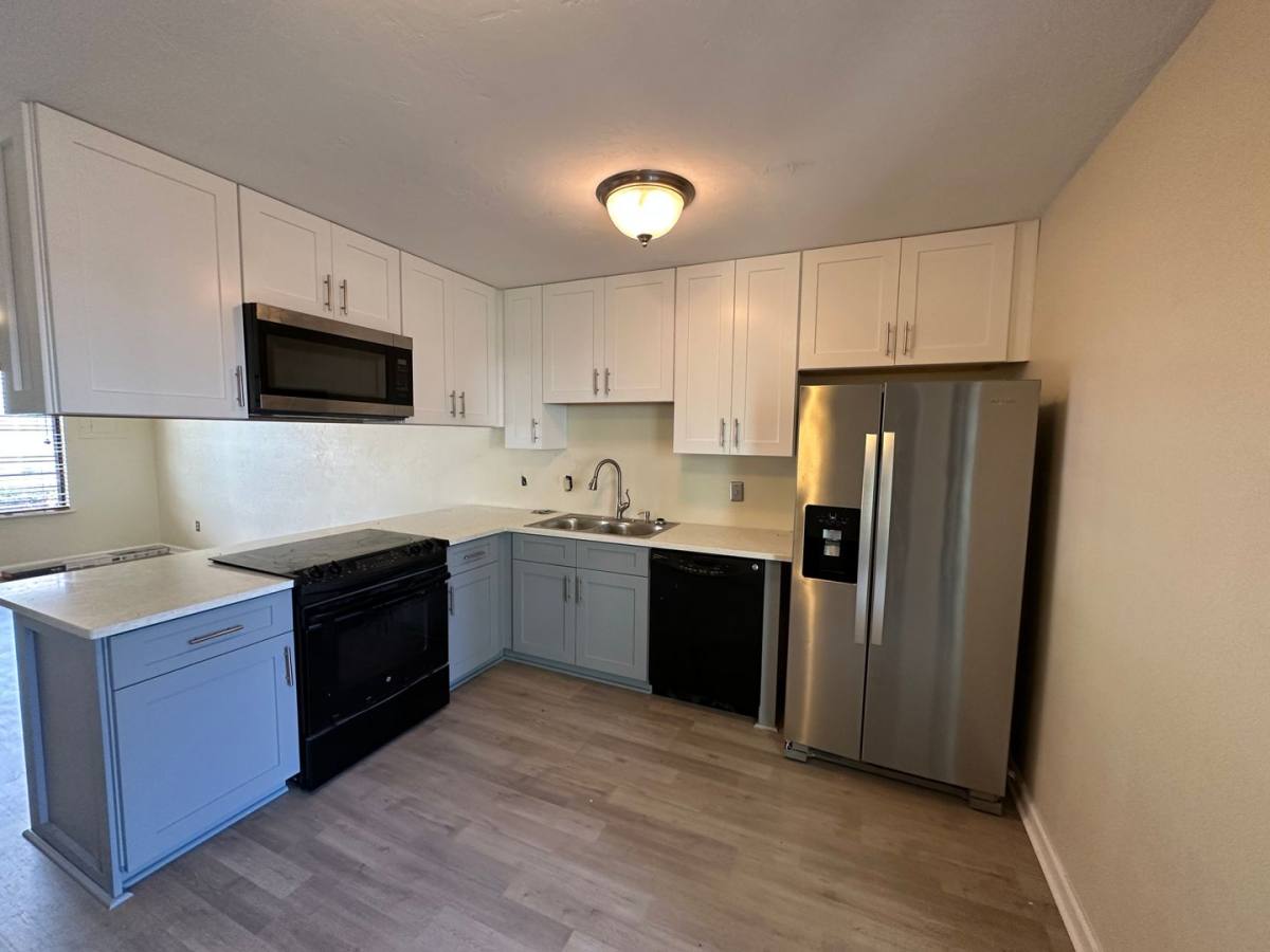 Apartment for rent at 301 S Lipona Rd, Tallahassee, FL 32304