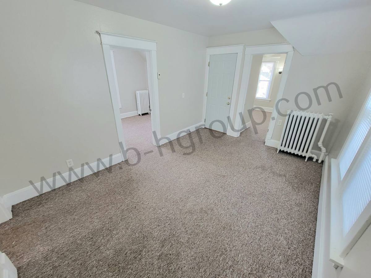 Apartment for rent at 821 48th St, Kenosha, WI 53140