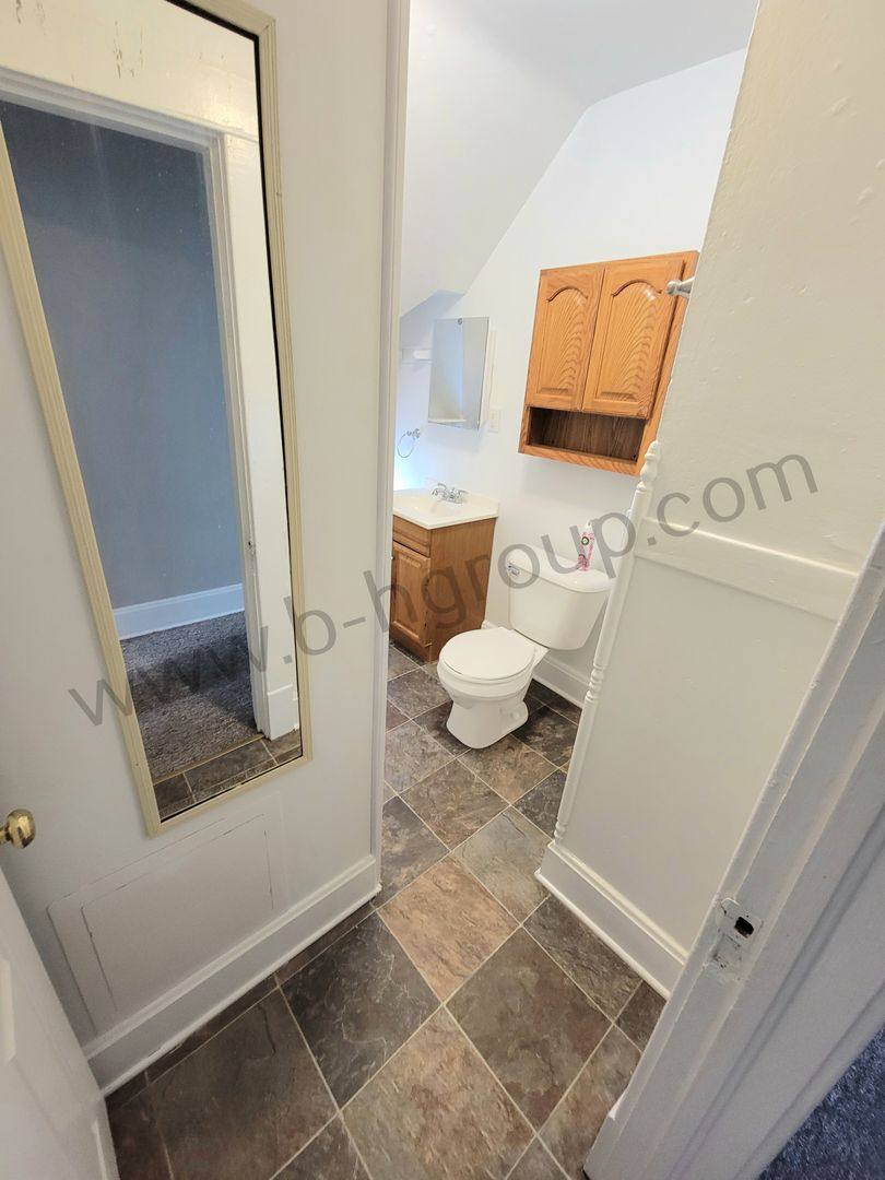 Apartment for rent at 821 48th St, Kenosha, WI 53140