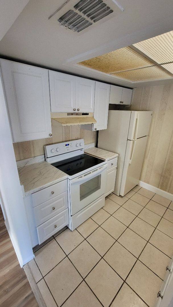 Apartment for rent at 8419 Camden St, Tampa, FL 33614