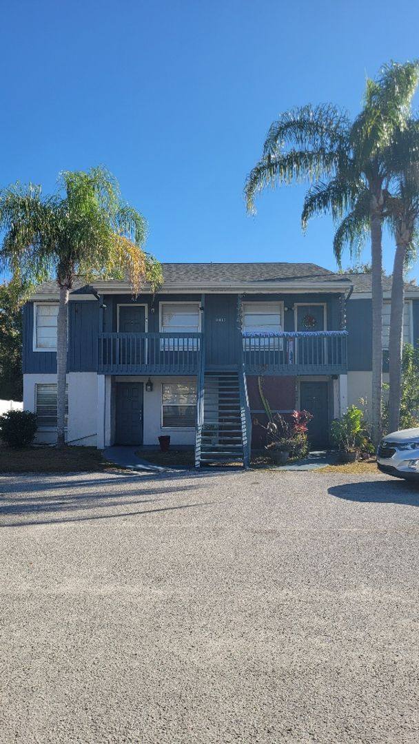 Apartment for rent at 8419 Camden St, Tampa, FL 33614