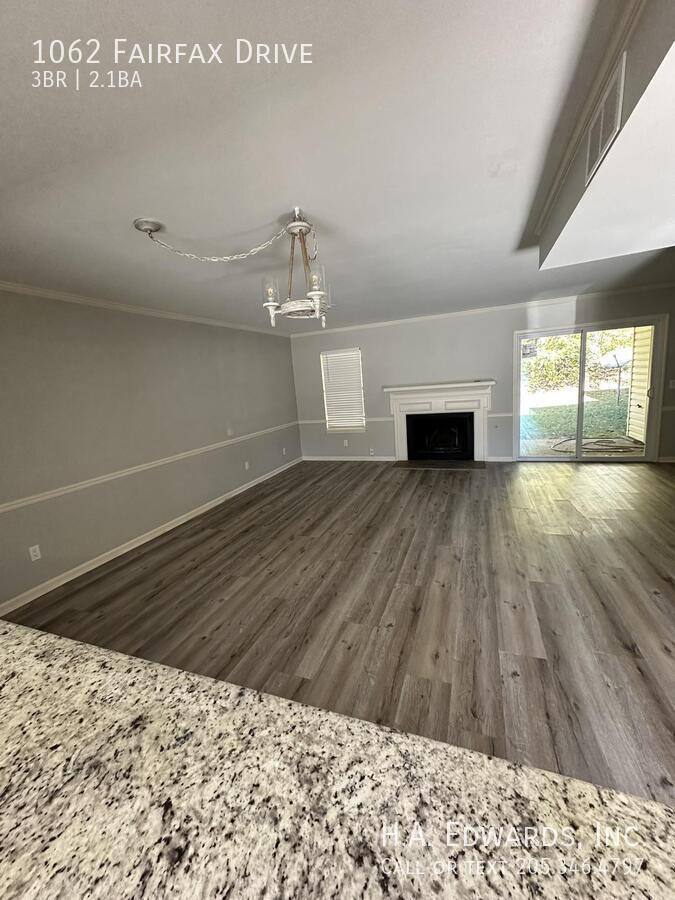 House for rent at 1062 Fairfax Dr, Tuscaloosa, AL 35406