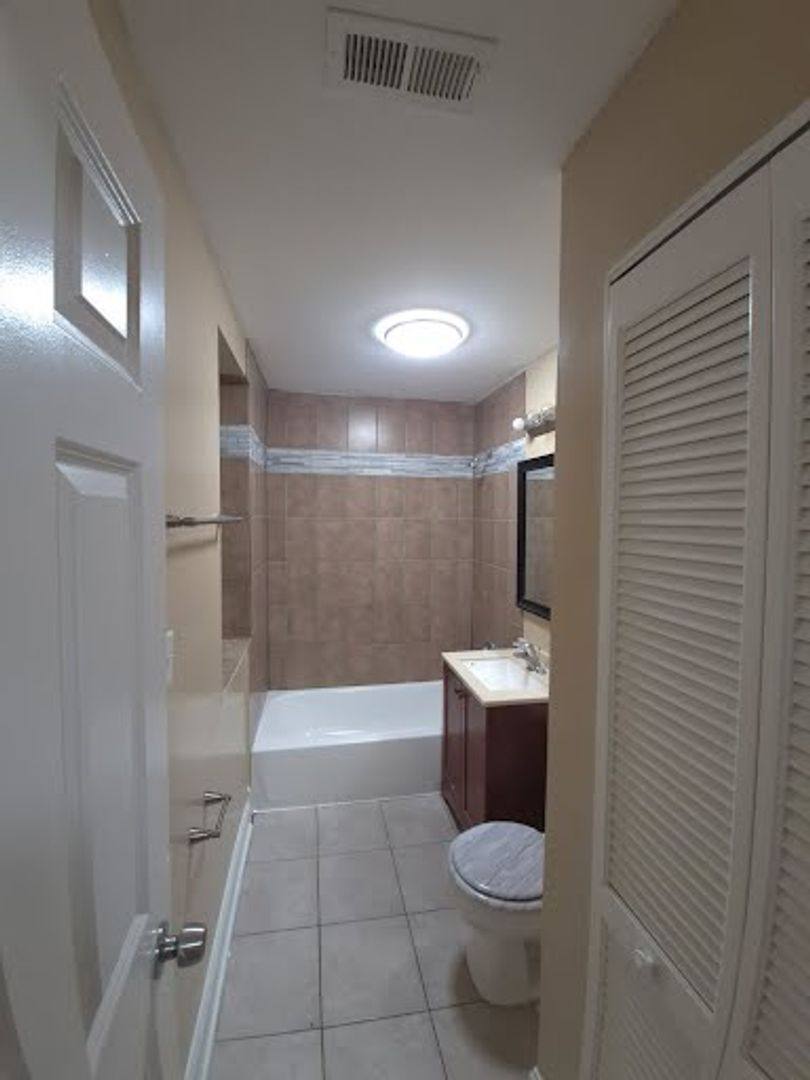 Apartment for rent at 200 N Kenneth Ave, Chicago, IL 60624