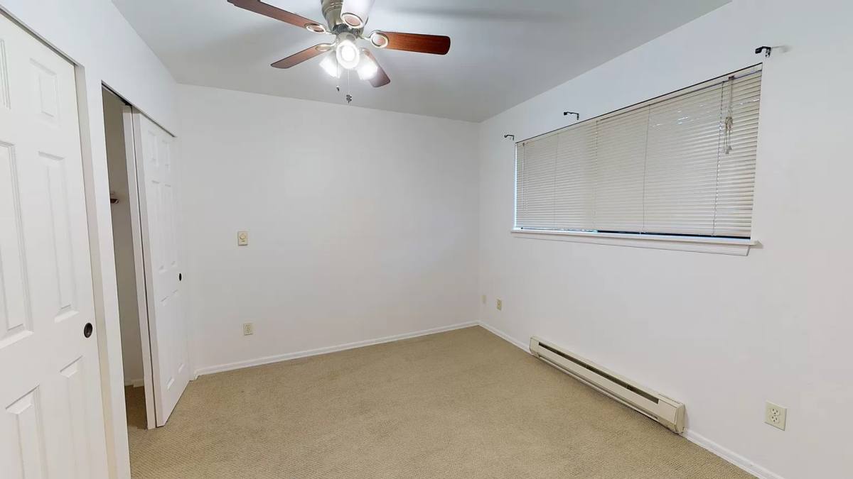 Apartment for rent at 14045 Greenwood Ave N, Seattle, WA 98133