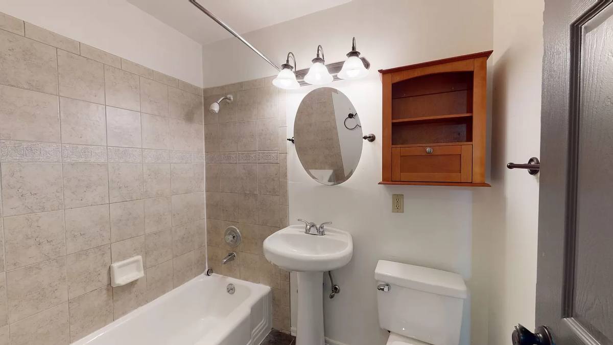 Apartment for rent at 14045 Greenwood Ave N, Seattle, WA 98133