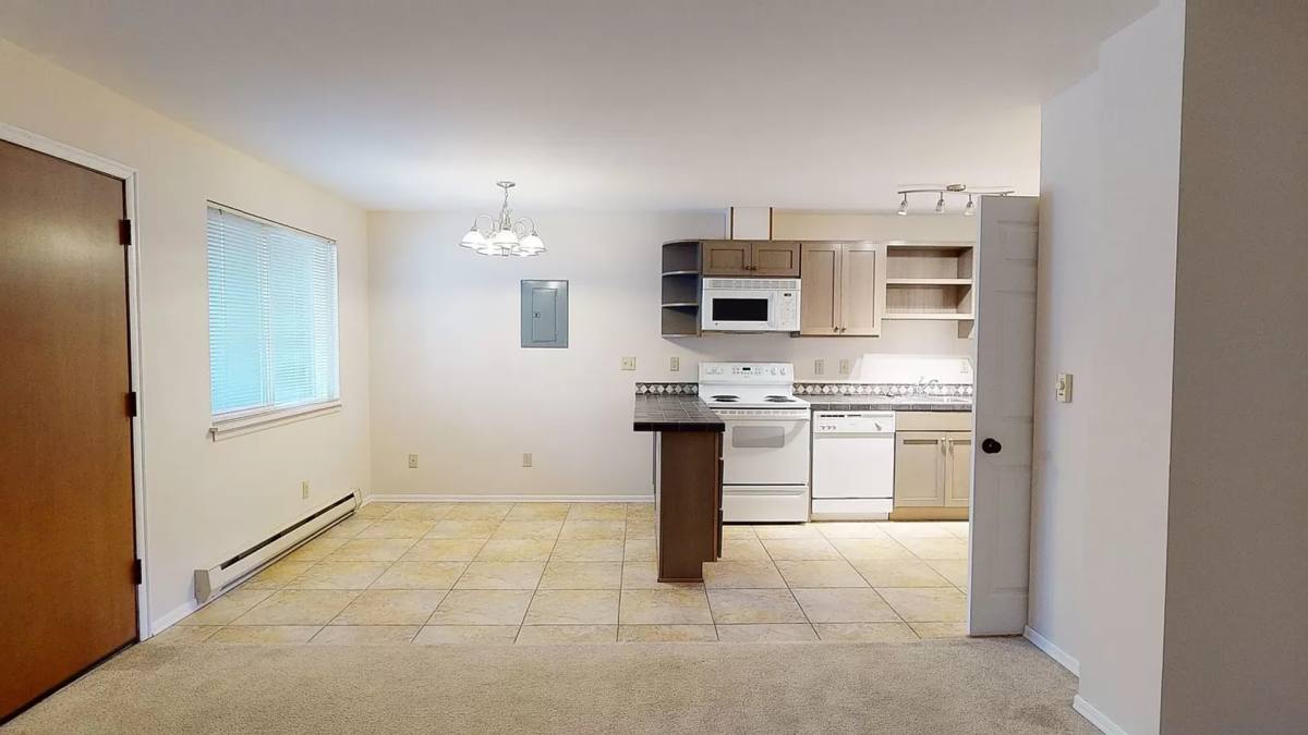 Apartment for rent at 14045 Greenwood Ave N, Seattle, WA 98133