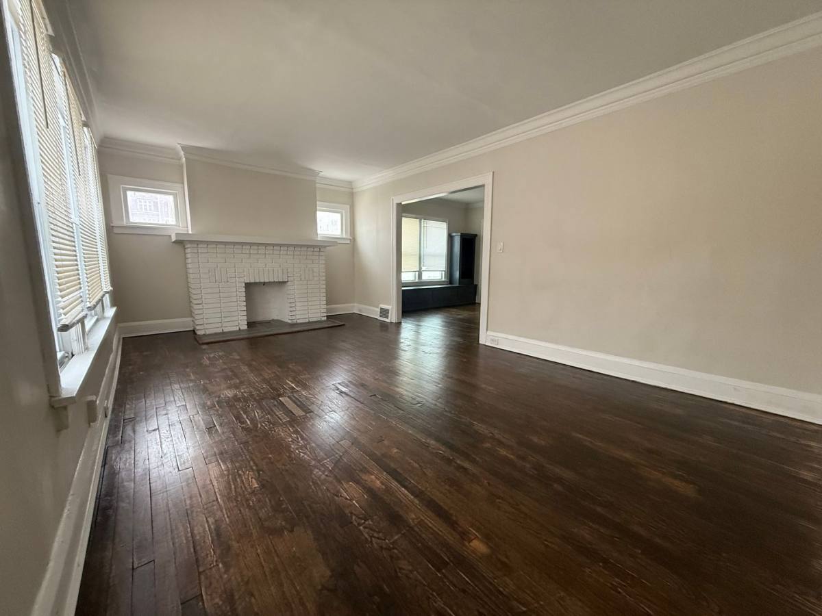 Apartment for rent at 3241 Kildare, Cleveland, OH 44118