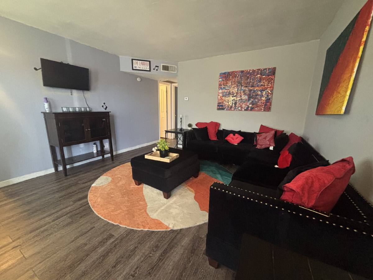 Apartment for rent at 213 Jefferson Ave #4, Las Vegas, NV 89106