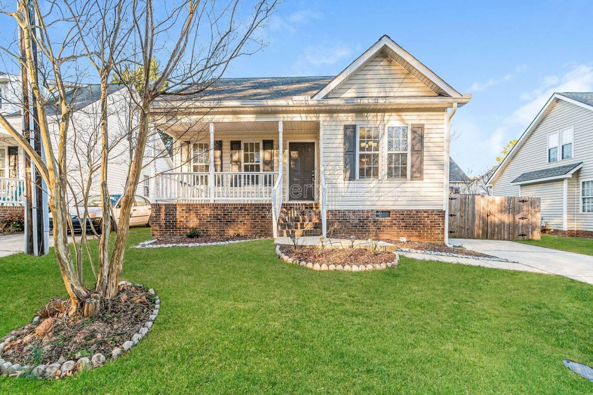 House for rent at 112 Burt St, Holly Springs, NC 27540