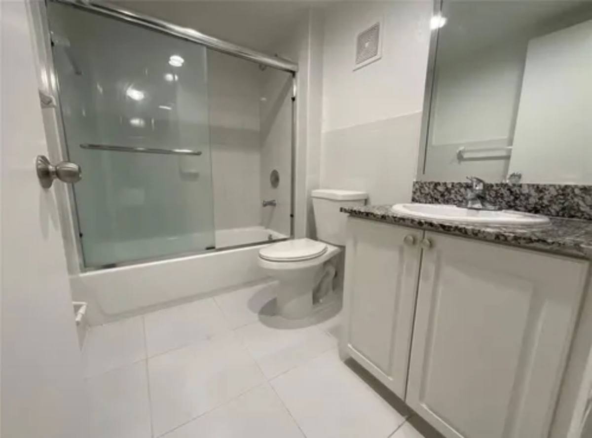 19455 NE 10th Ave #101, Miami, FL 33179 - Apartment For Rent - Image 5