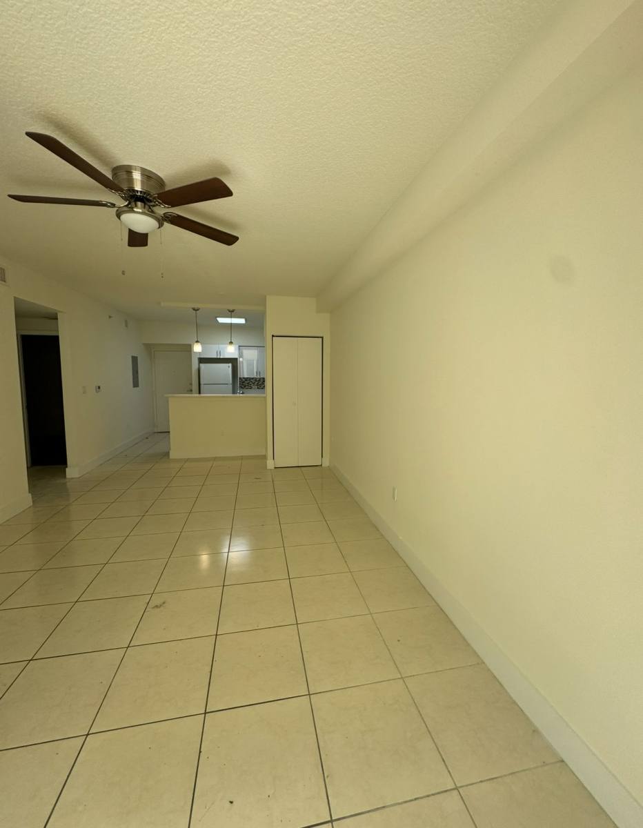 Apartment for rent at 2601 NW 16th St Rd #405, Miami, FL 33125