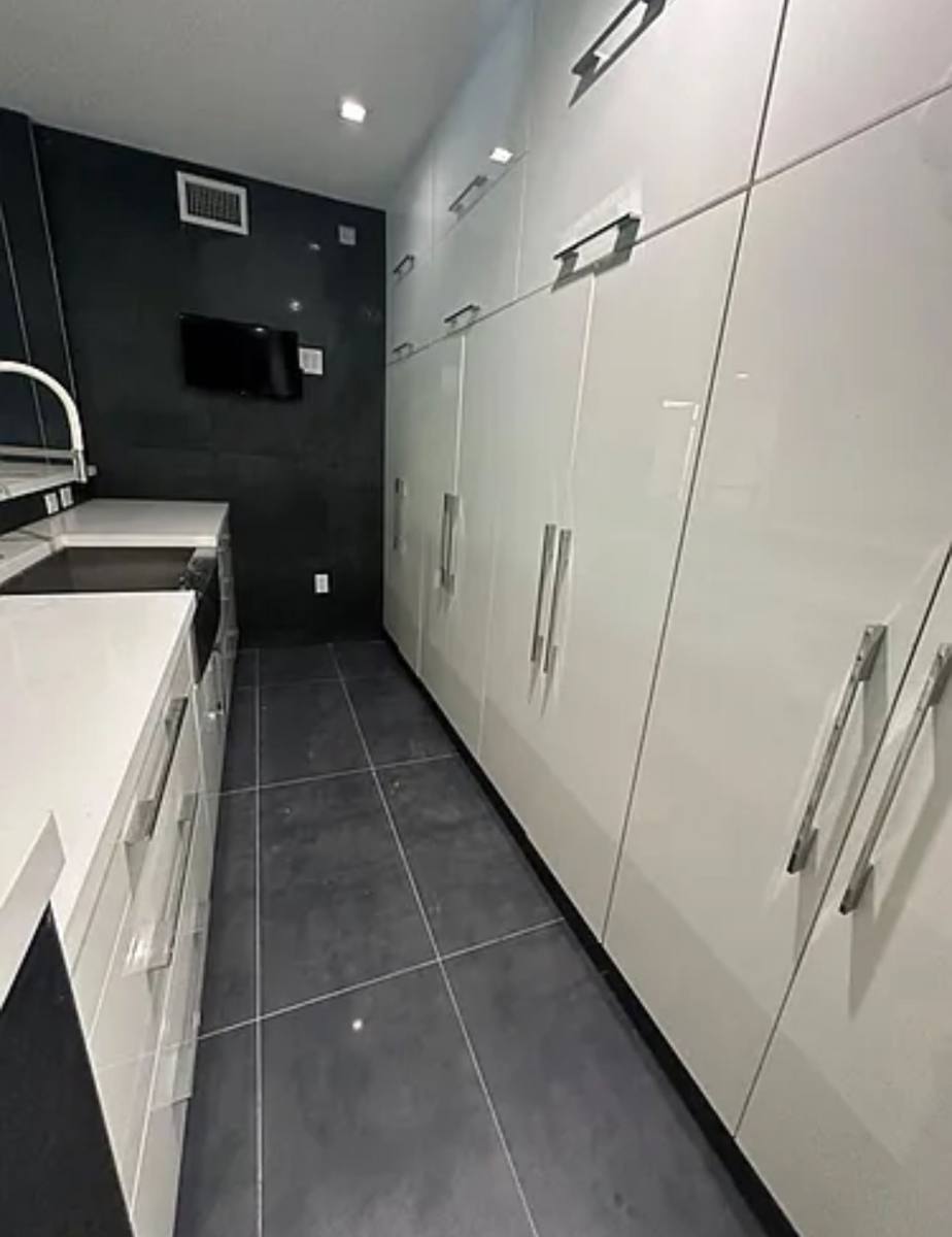 Apartment for rent at 110 SW 12th St #401, Miami, FL 33130