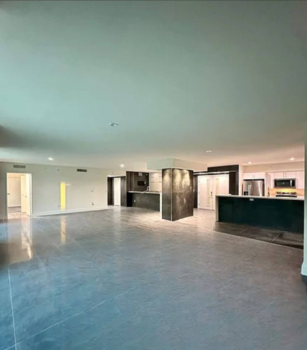 Apartment for rent at 110 SW 12th St #401, Miami, FL 33130