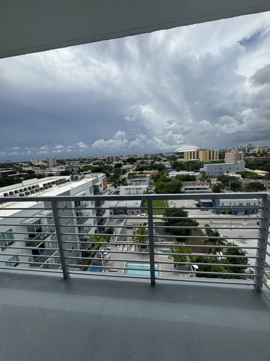 Apartment for rent at 729 NW 2nd St #713, Miami, FL 33128