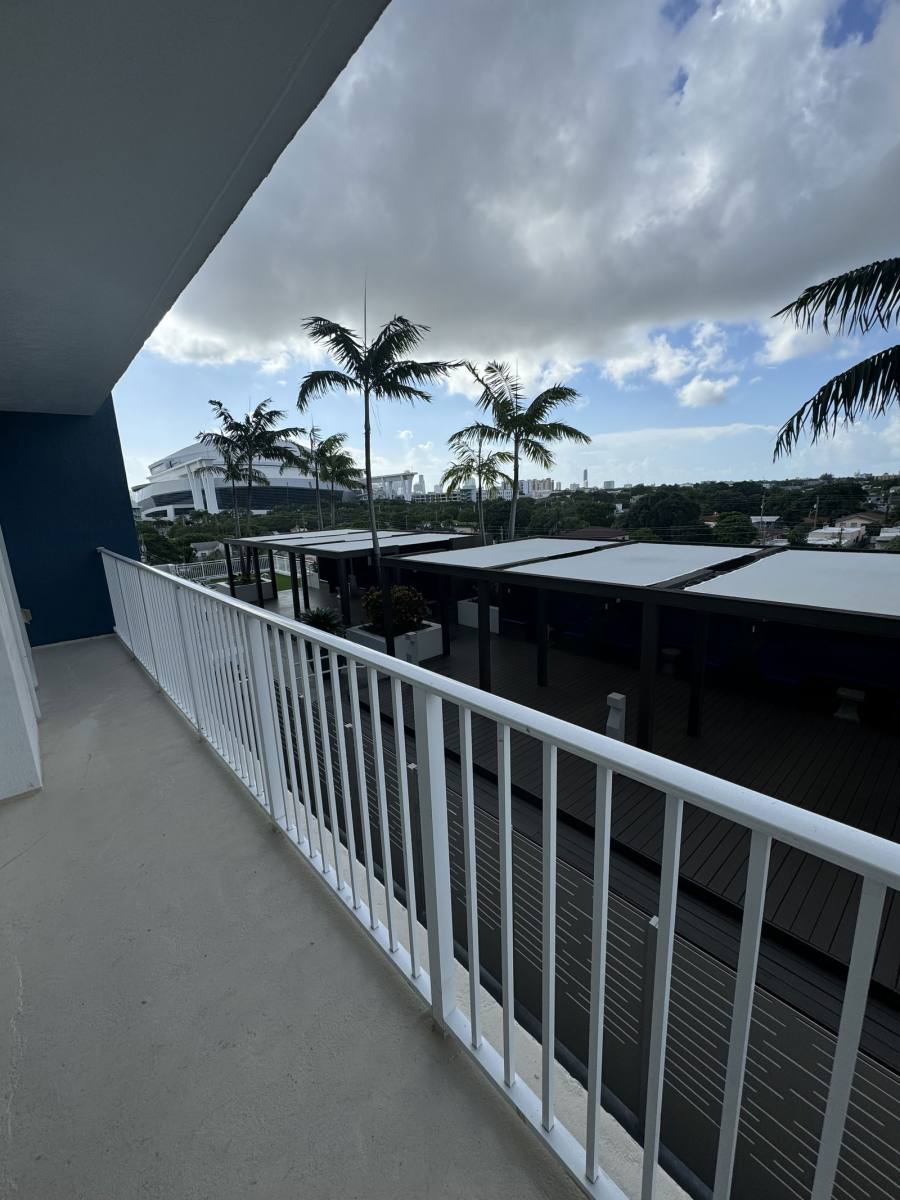 Apartment for rent at 1760 NW 7th St #605, Miami, FL 33125