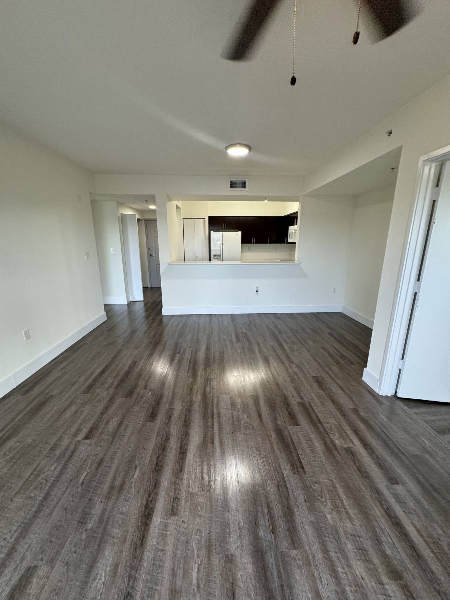 Apartment for rent at 1760 NW 7th St #605, Miami, FL 33125