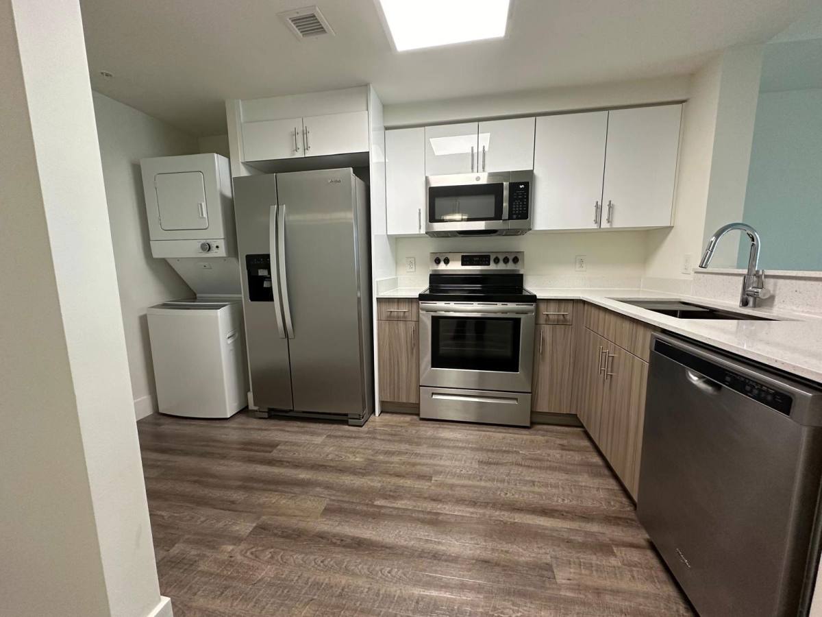 Apartment for rent at 110 SW 12th St #604, Miami, FL 33130