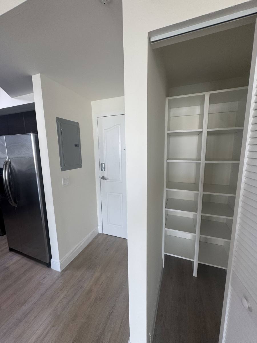 Apartment for rent at 987 SW 37th Ave #509, Miami, FL 33135