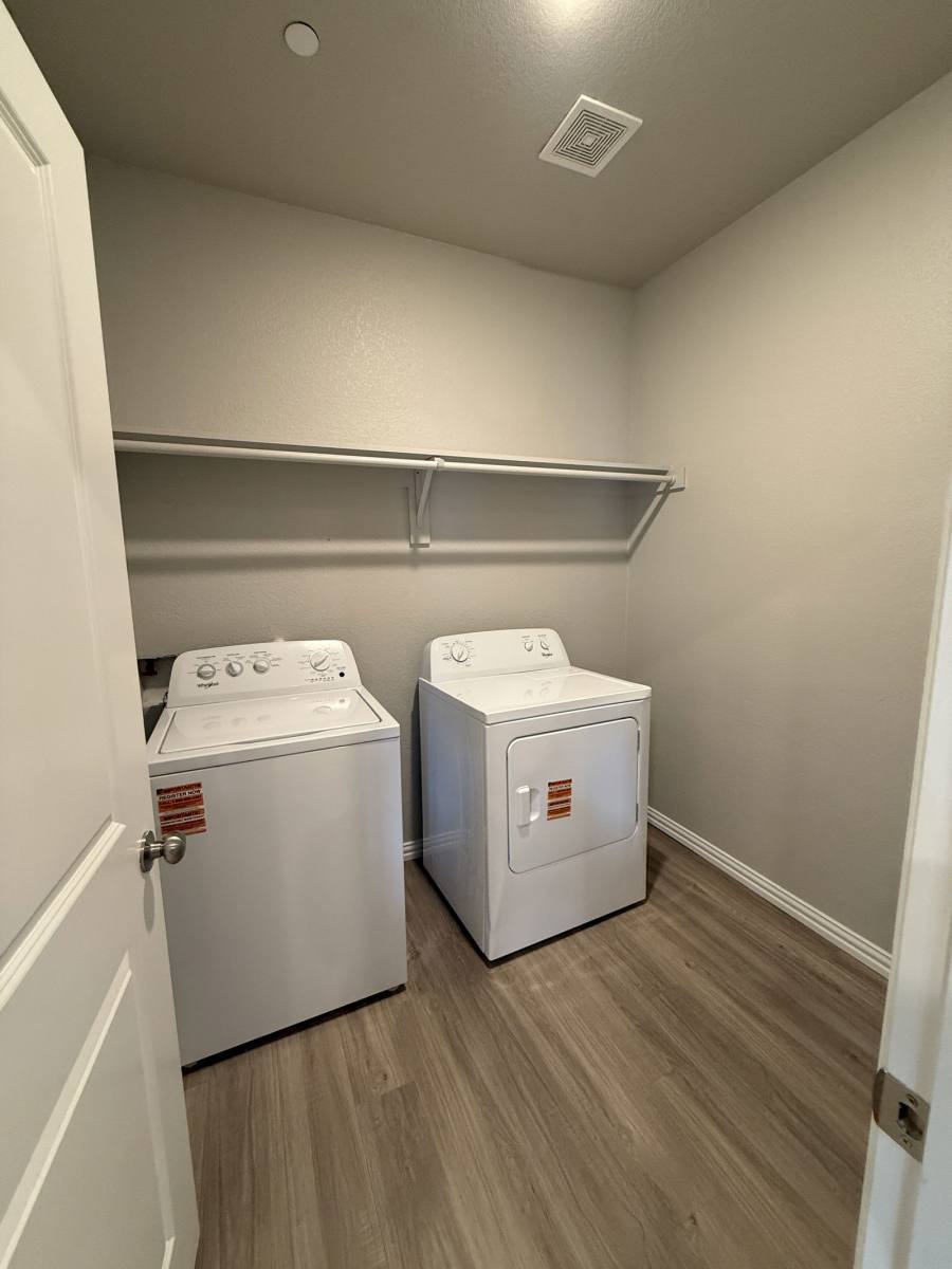 Townhouse for rent at 427 Willow Crossing E, Aledo, TX 76008