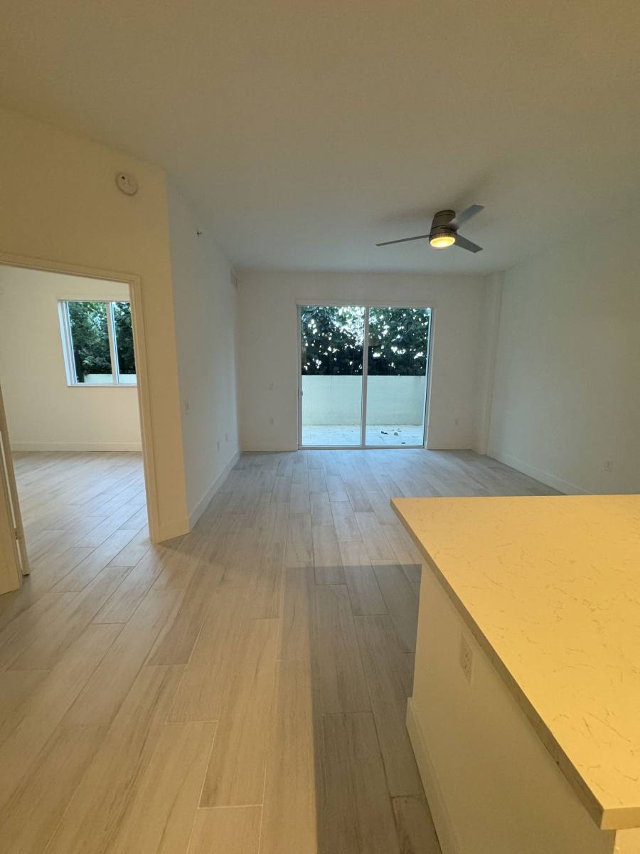 Apartment for rent at 601 E Dania Beach Blvd #506, Dania, FL 33004