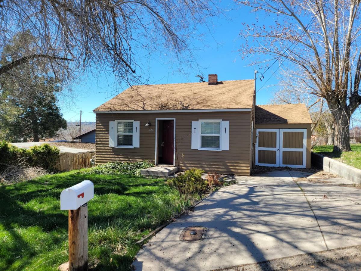 Apartment for rent at 318 N Laguna St #1, Klamath Falls, OR 97601