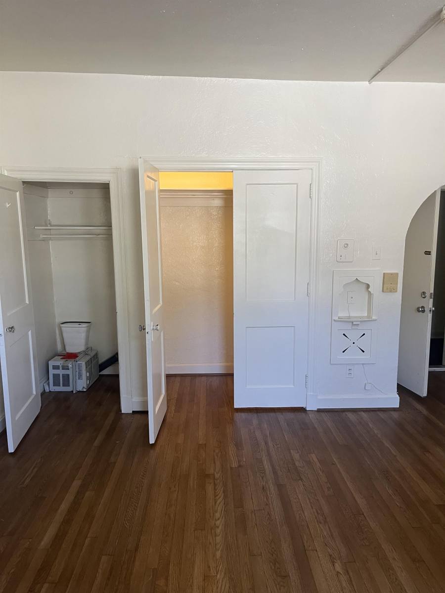 Apartment for rent at 31 E Otterman St, Greensburg, PA 15601