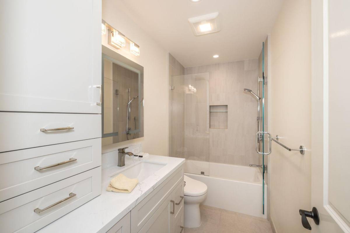 House for rent at 1009 S Norfolk St, San Mateo, CA 94401