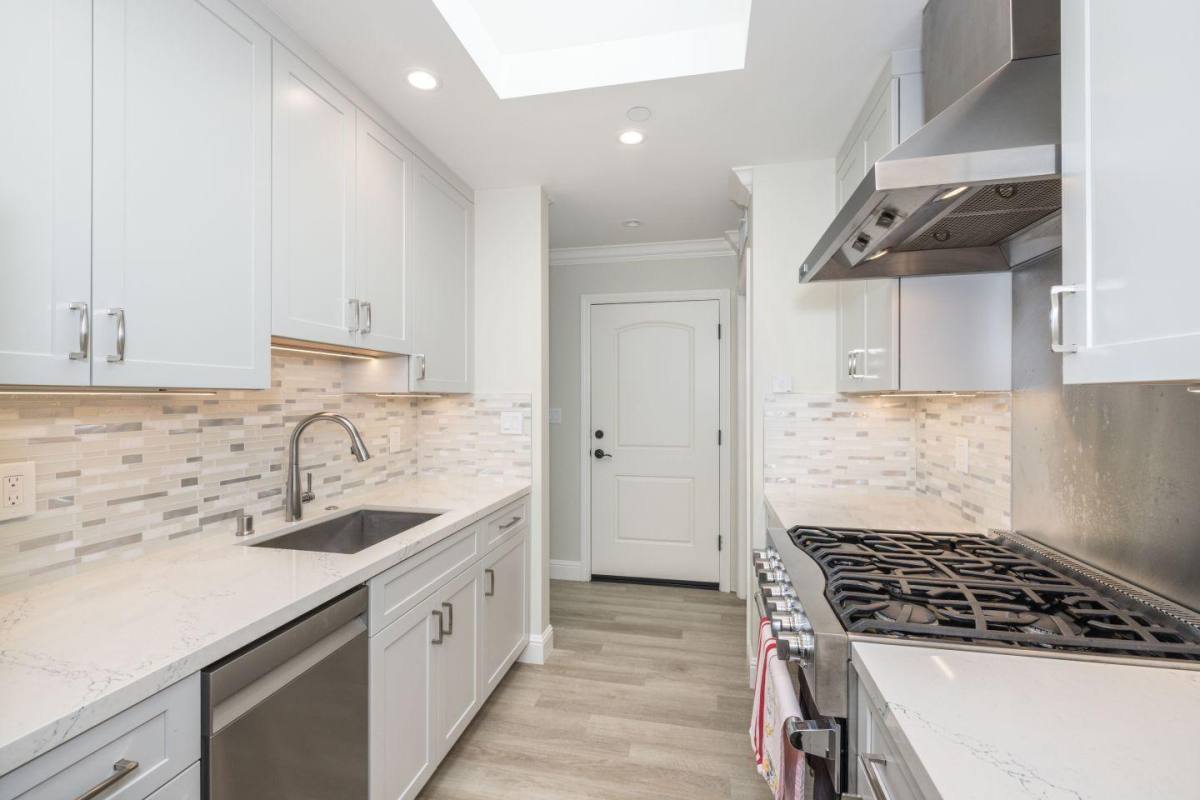 House for rent at 1009 S Norfolk St, San Mateo, CA 94401