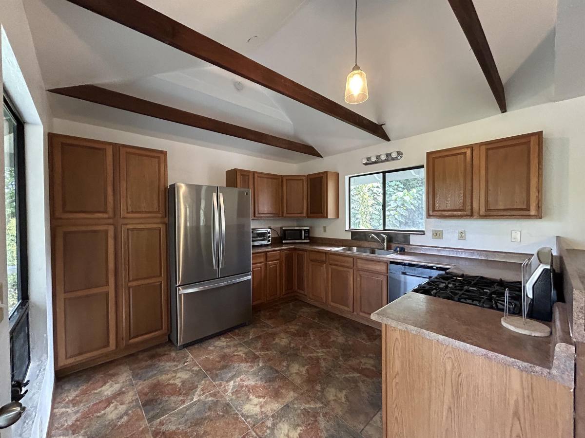 House for rent at 15 23rd Ave #TOP, Keaau, HI 96749