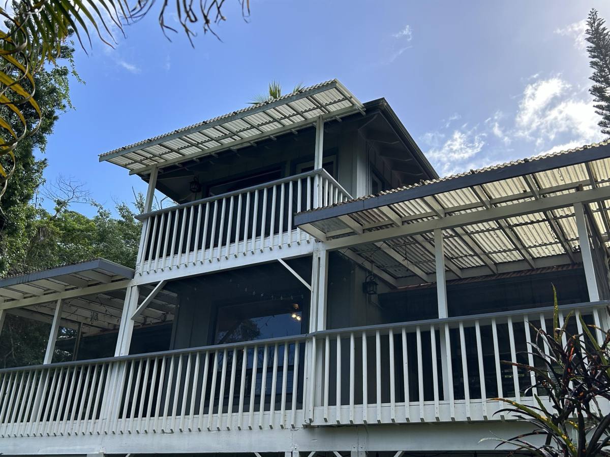 House for rent at 15 23rd Ave #TOP, Keaau, HI 96749