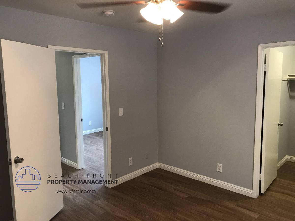 Apartment for rent at 6900 Knowlton Place #6, Los Angeles, CA 90045