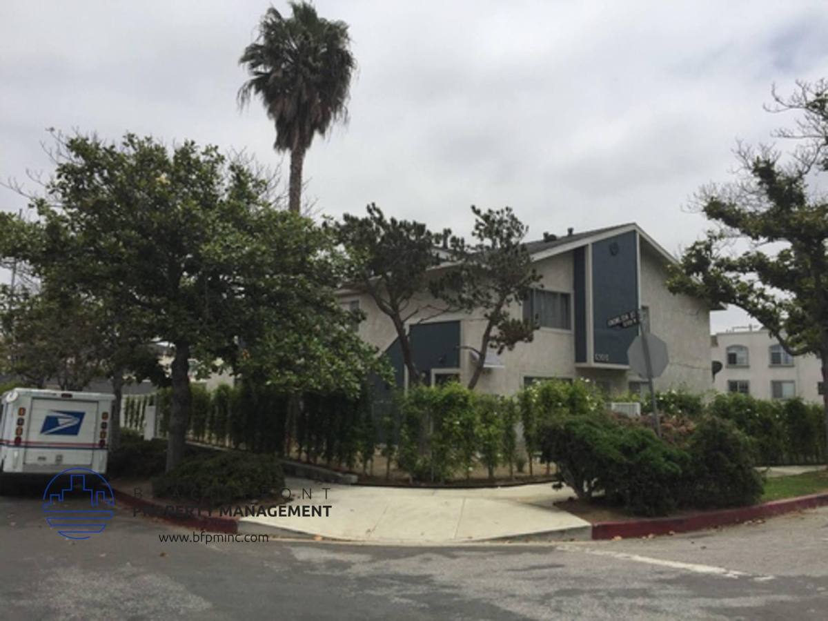 Apartment for rent at 6900 Knowlton Place #6, Los Angeles, CA 90045