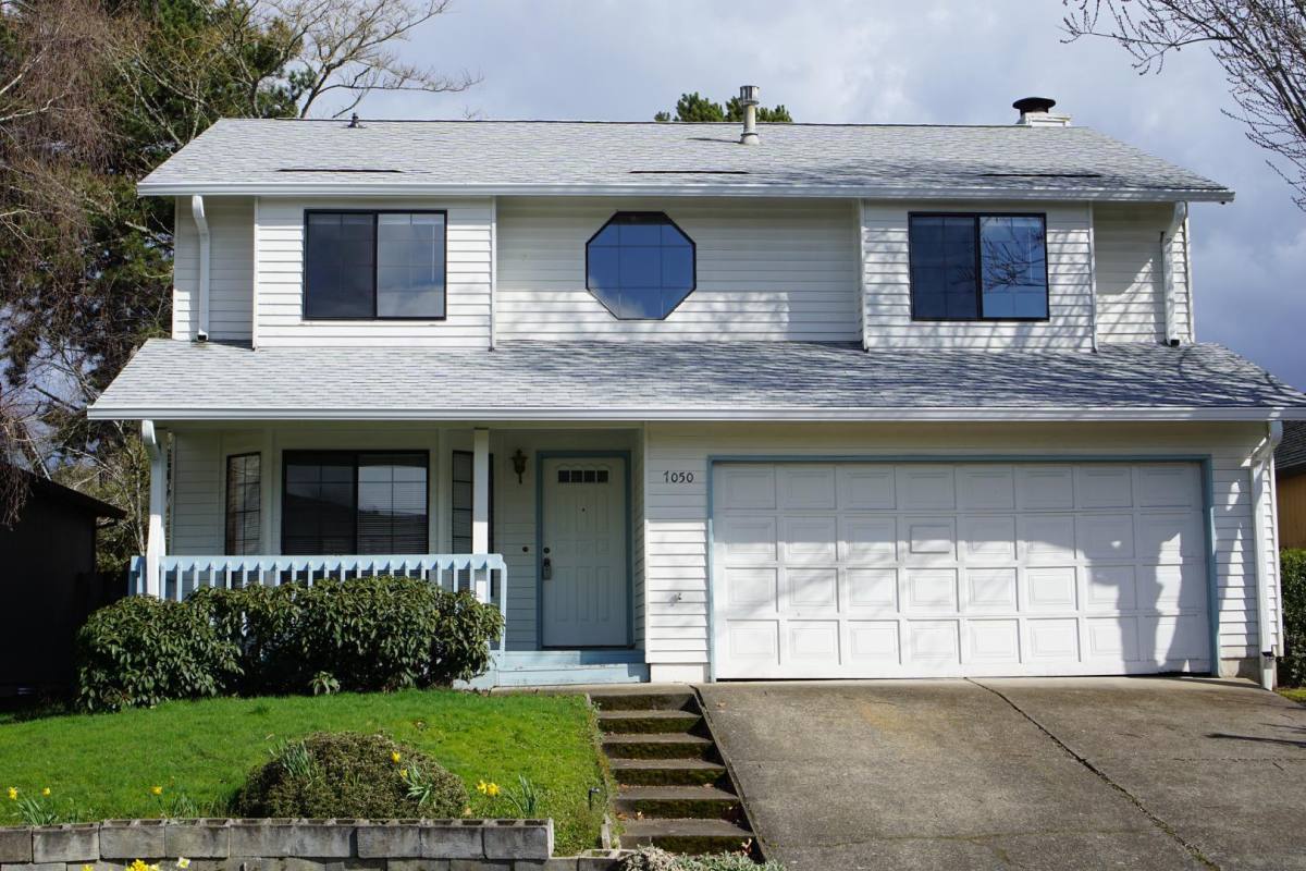 House for rent at 7050 SW 174th Ave, Beaverton, OR 97007