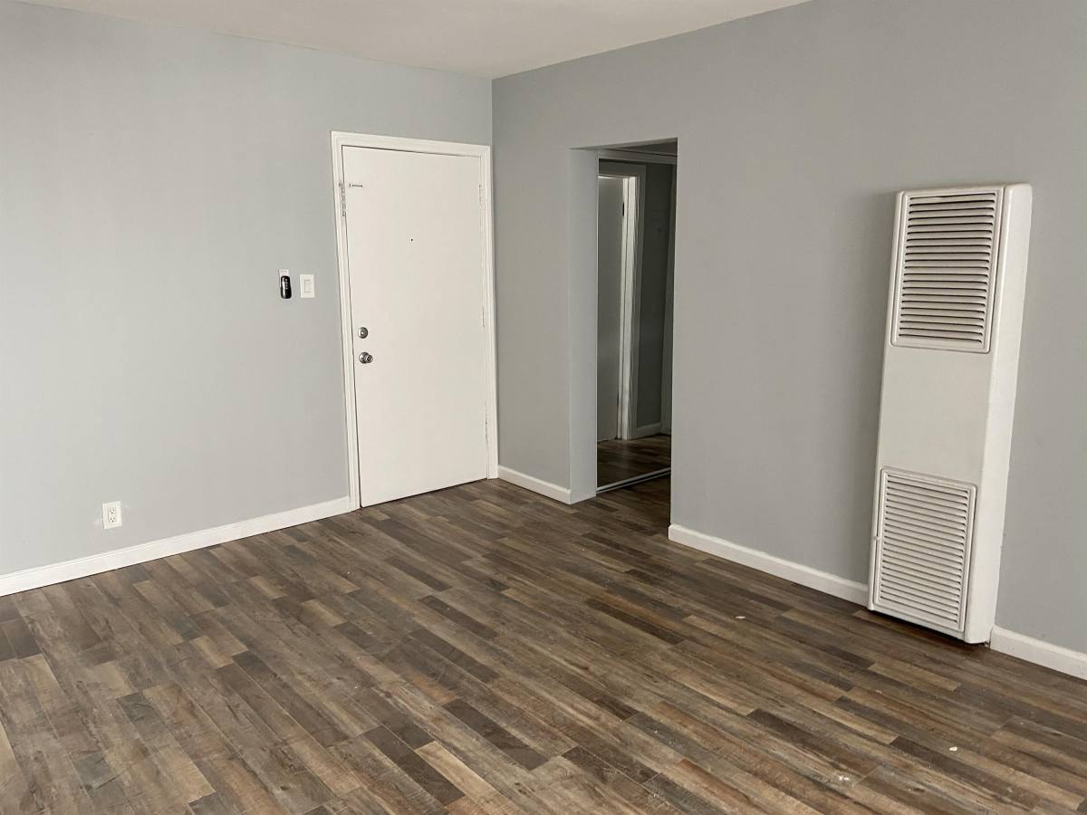 Apartment for rent at 940 Arapahoe Street, 940 S Arapahoe St #108, Los Angeles, CA 90006