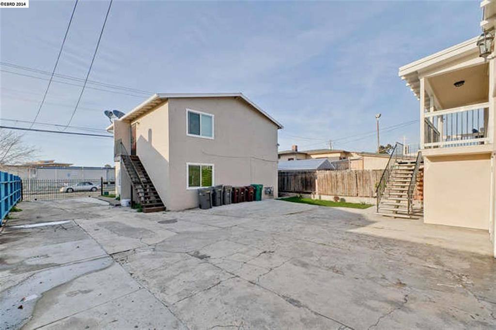 Apartment for rent at 1132 69th Ave #1, Oakland, CA 94621