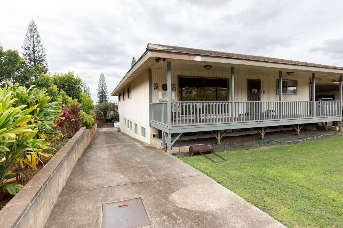 House for rent at 2762 Iolani St, Makawao, HI 96768