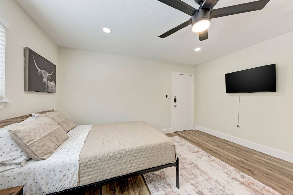 Apartment for rent at 2302 Leon, Austin, TX 78705