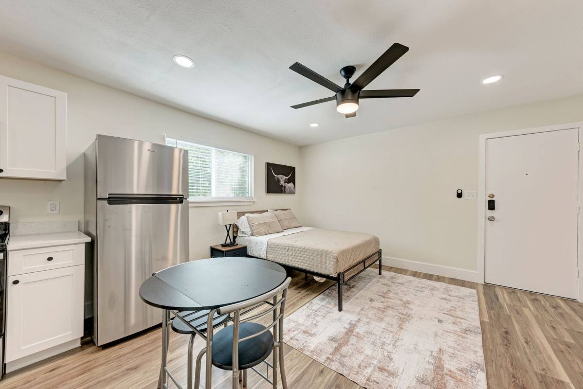 Apartment for rent at 2302 Leon, Austin, TX 78705