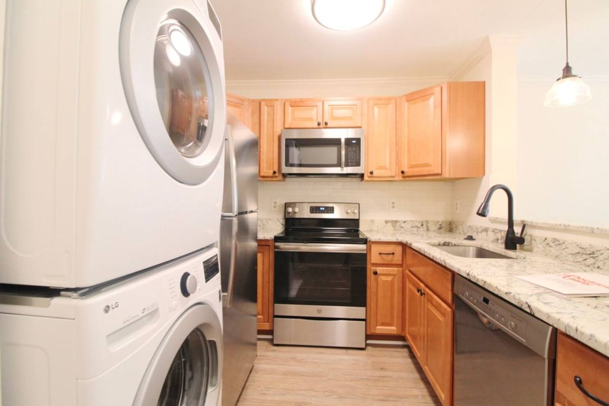 Condo for rent at 1380A Hunters Rd, Harrisonburg, VA 22801