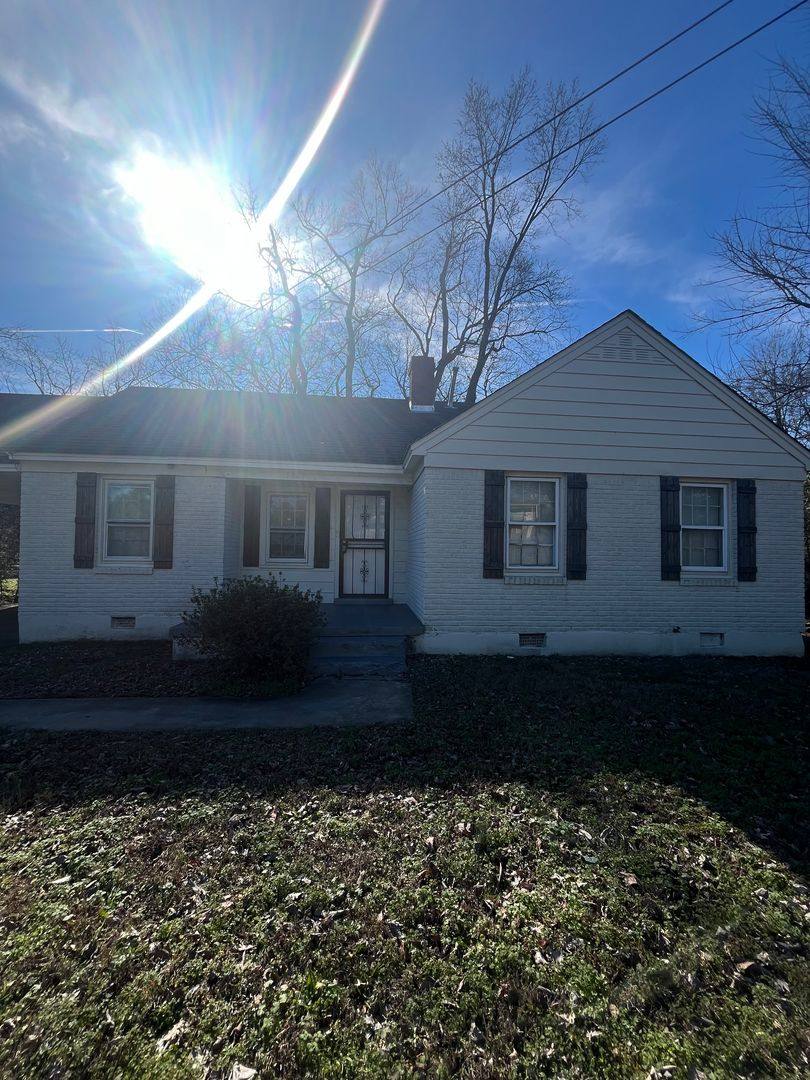 House for rent at 1467 Oberle, Memphis, TN 38127