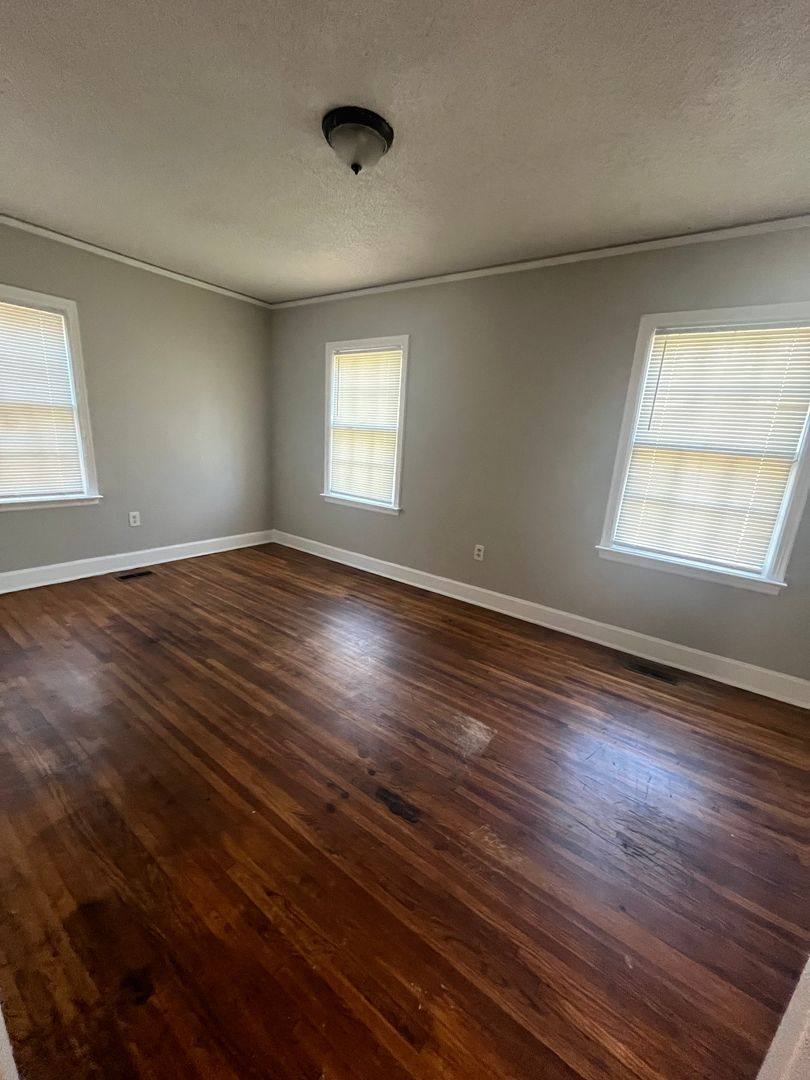 House for rent at 1467 Oberle, Memphis, TN 38127